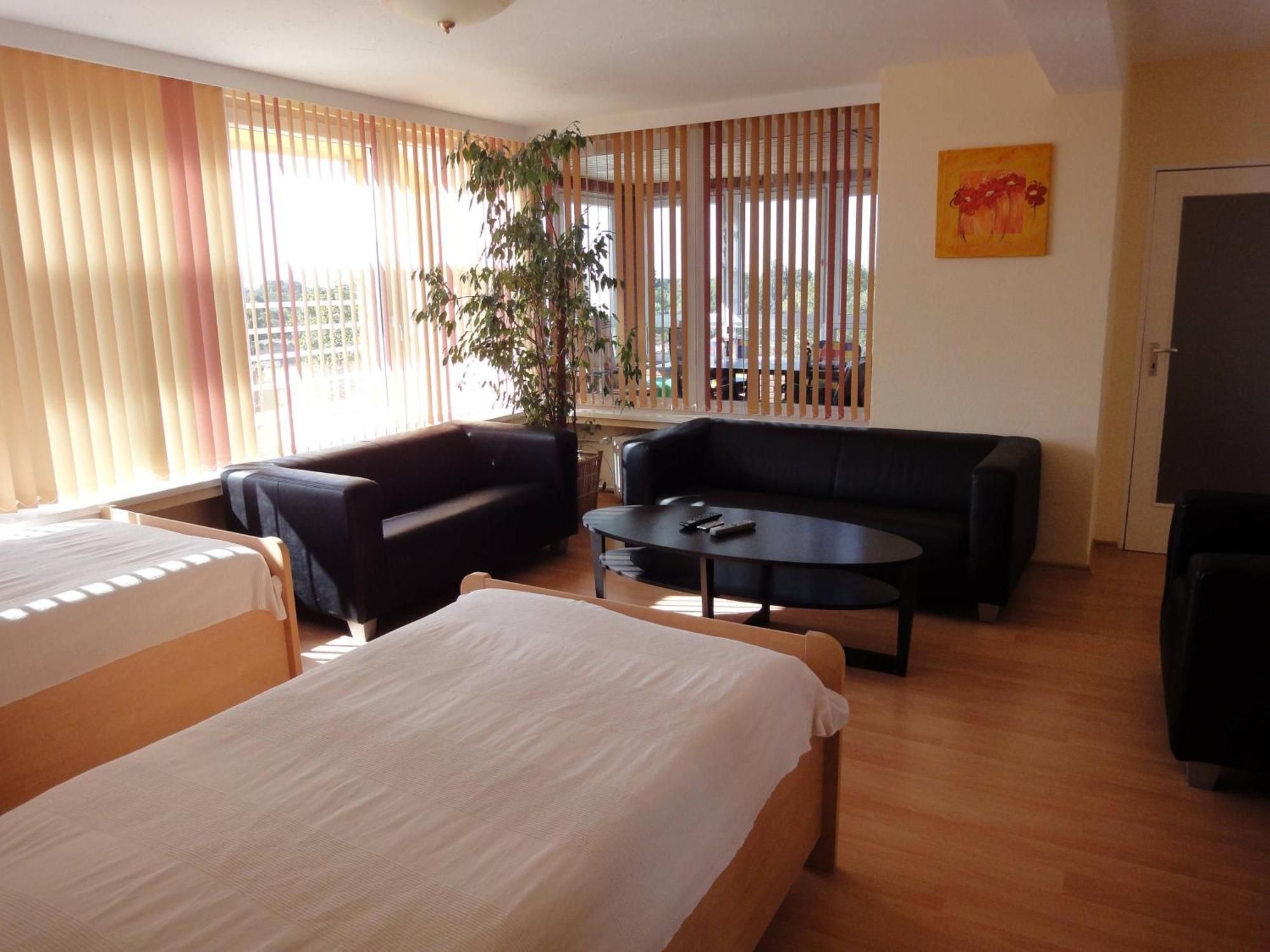 Forsthaus Appartements Brunswick Extérieur photo